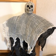 10/30引取り限定【ハロウィングッズ】パーティ飾り　タペストリーなどの画像