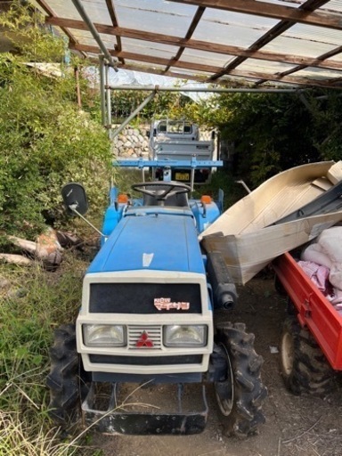 MITSUBISHIのトラクター