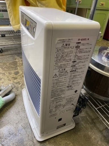 万代店　部品一部新品交換分解掃除済み　サンポットFF温風石油ストーブ！ 品番『FF-4210TL』