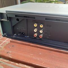 【値下げしました】VHSビデオデッキ Panasonic HV-NV5 2001年製の画像