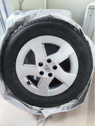 冬タイヤ4本　ホイール付き