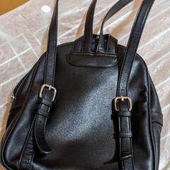 リュック　黒の画像