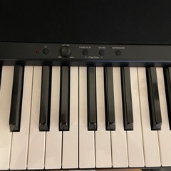 電子ピアノ　KORG B1の画像