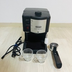 DeLonghi(デロンギ) エスプレッソマシン＋カップ２個付き