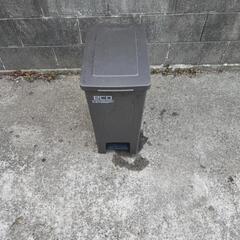 45L ゴミ箱　消臭洗浄済みの画像