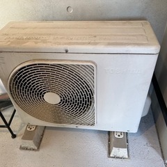 値下げ！エアコン 東芝 RAS-221GP 6畳～8畳向けの画像
