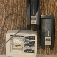 電動アシスト自転車のバッテリー2個と充電器