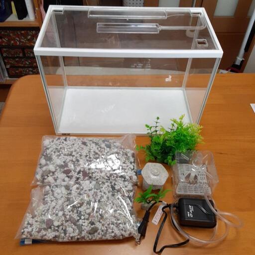 【中古】水槽(20L)　砂利　ロカボーイ(M)　置物　水草