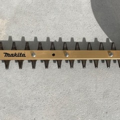 [再値下げしました] makita マキタ MUH3653 生垣バリカンの画像