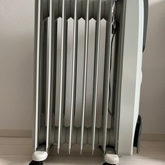 デロンギ　オイルヒーター