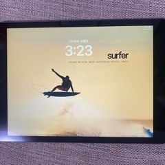 ipad 第7世代128GB (キーボードケース付き)の画像