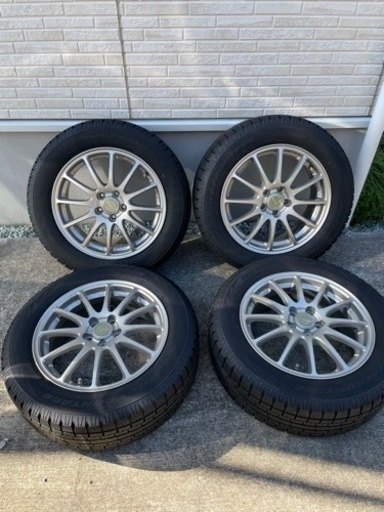 【スバル】スタッドレス　205/60R16 2019年製