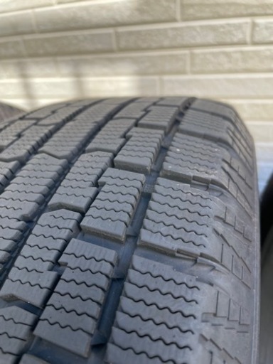 【スバル】スタッドレス　205/60R16 2019年製