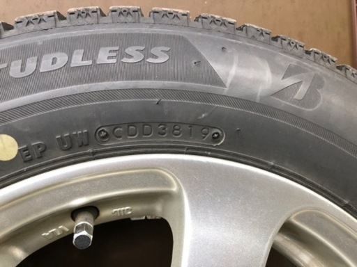 【さらに値下げ】スタッドレスタイヤ４本セットアルミホイール165/70R14 VRX2