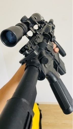電動ガン【M4 S-sistem】、ショートマガジン4本他