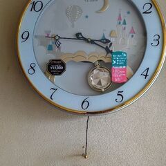 未使用の掛け時計