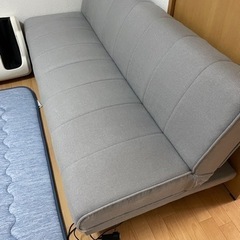美品ソファーベッド