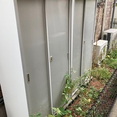 屋外　物置　2個セット