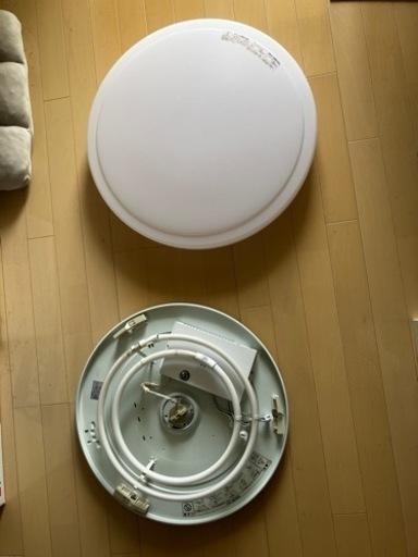 一般的な照明器具（2つ）