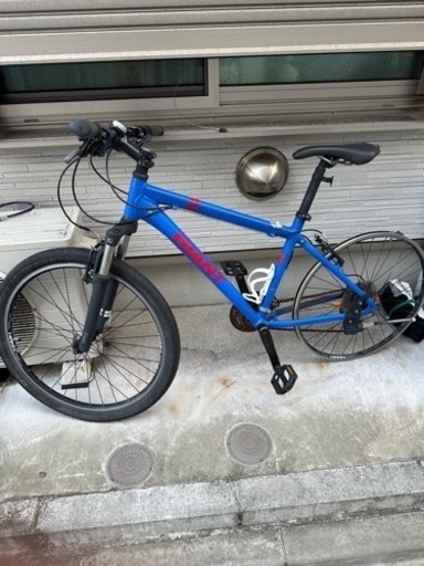 自転車　クロスバイク　定価8万