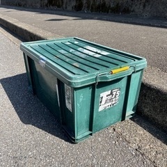 工具など収納BOXです 無料！