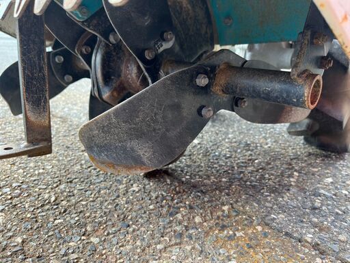 【引取限定】クボタ TR6000 管理機 陽菜 はるな 耕運機 正転逆転 けいかるスタート 6.2馬力 うねたて器ｘ2付き 木の葉爪【