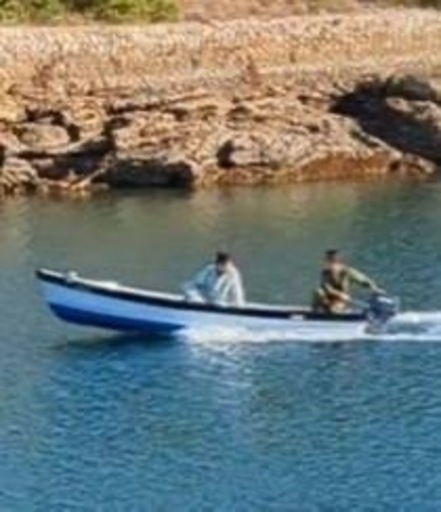 小型船舶　ボート　和船　ヤマハ　釣船
