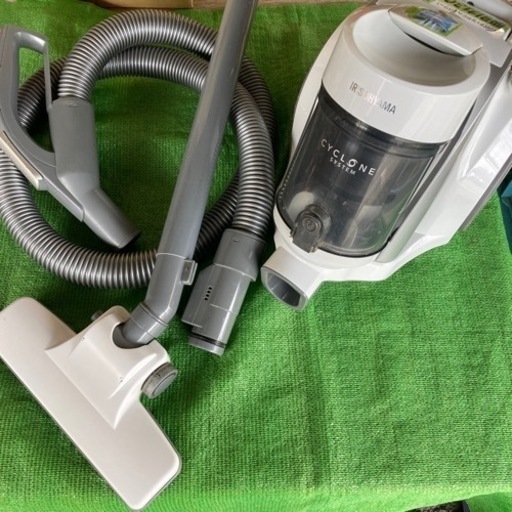 中古 動作確認済 掃除機IC-C100-W 2018 使用感有
