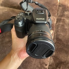 FUKIFILMカメラFINEPIXS100FS