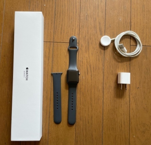 MTF02J/A Apple Watch Series 3 38mm スペースグレイ アルミニウム ブラック スポーツ (GPS)