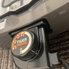 決まりました！再々値下げ！【大きめホットプレート】平面&波型プレート・フタ付き！の画像