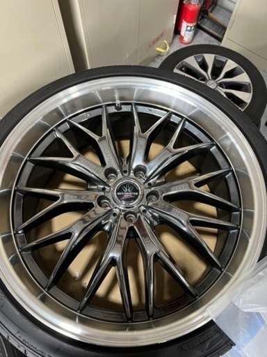 マルチフォルケッタ タイヤ