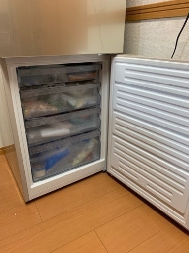 冷蔵庫　146L 一人暮らし用
