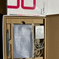 任天堂DSI LL カセット付き✨️の画像