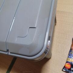 アイリスRVボックス約28リットルとブレークリーンなどの画像