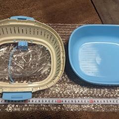 小動物用キャリーケースの画像