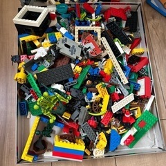 レゴブロックの画像