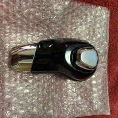 ダイハツ タフト純正シフトノブの画像