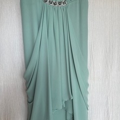 パーティドレス👗の画像
