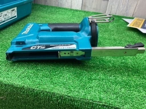 中古品 □ makita コードレスタッカ ST311DZ □ C □ ITEC97L54I9S