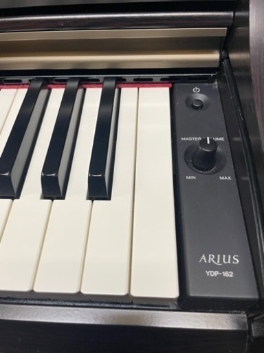 2015年式、YAMAHA YDP-162R電子ピアノ 動作確認済み高低自在椅子