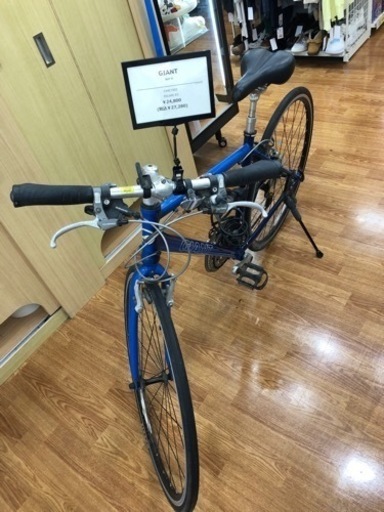 【GIANT】28インチ ブルーカラーのクロスバイクお売りします！