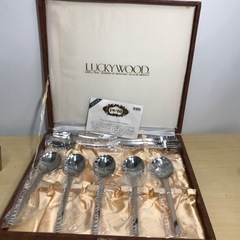 LUCKY WOOD ラッキーウッド  ステンレスカトラリー　未使用品 LUCKYWOOD (ラッキーウッド) カトラリーセット 36P｜トレファク