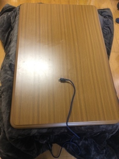 こたつセット一式（テーブル、布団、カーペット）