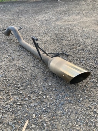 10系アルファード前期　爆音皇帝マフラー