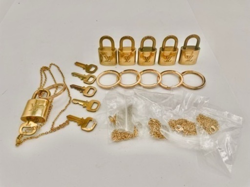 ルイヴィトン カデナ パドロックおまけでネックレスチェーン＆リングが付きます