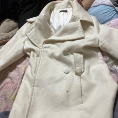 【無料】白いコート　きまりました