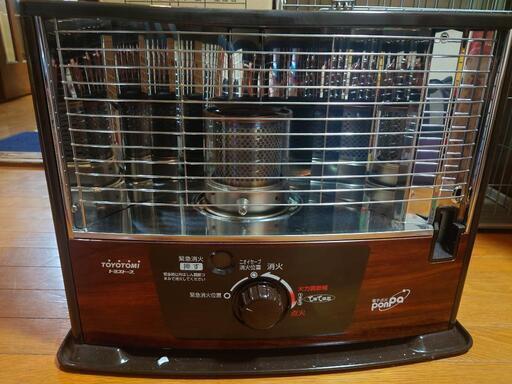 TOYOTOMI　石油ストーブ　中古品　16年製