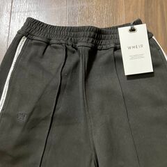 【新品未使用】WHEIR　ジャージ　ワイドパンツ　サイドラインの画像