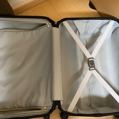 【受け渡し予定者決定】ワインレッドのスーツケース　の画像